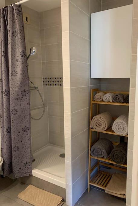 Appartement Cosy Proche Centre دْراجينْيا المظهر الخارجي الصورة